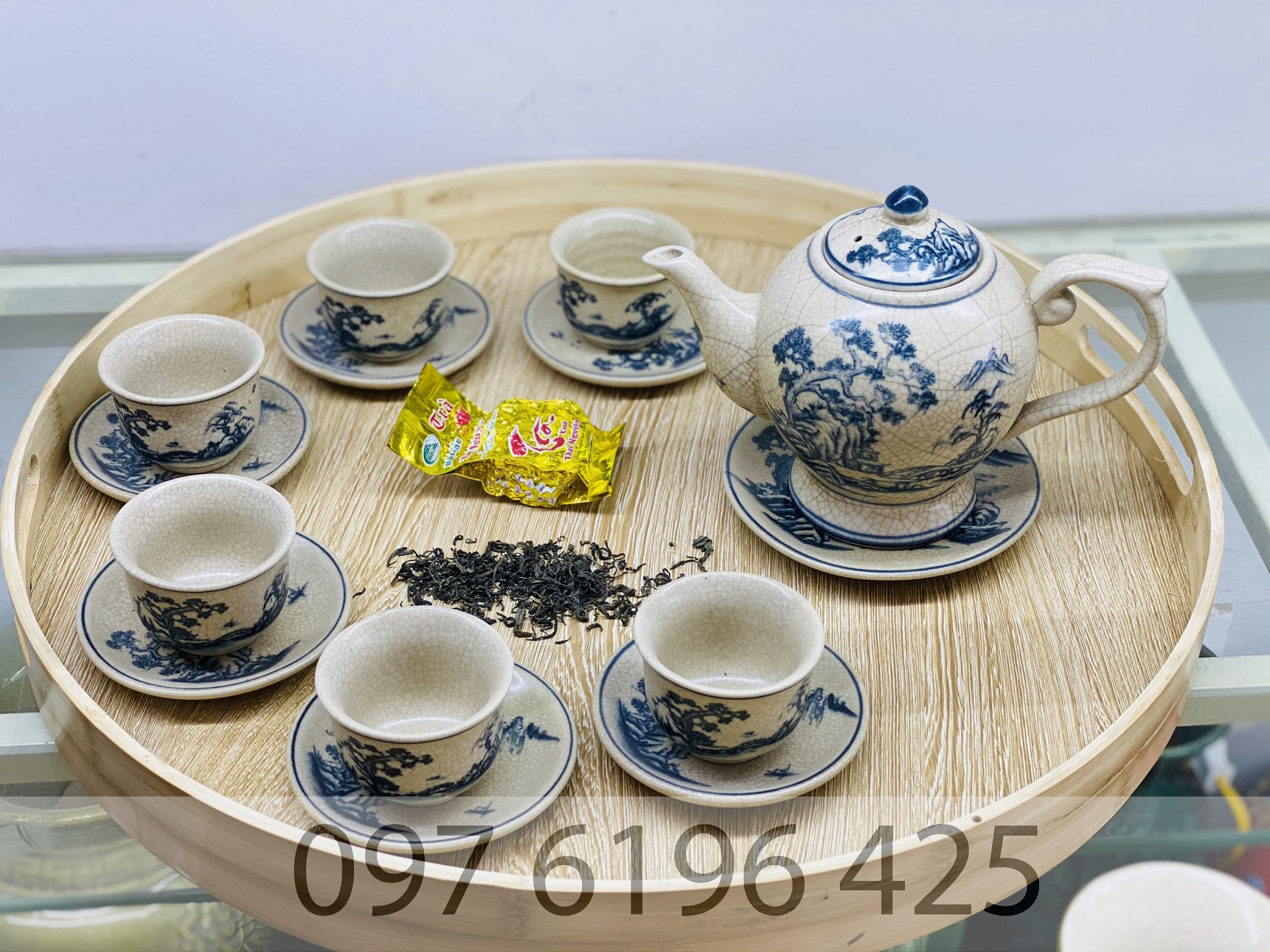 Ấm chén men rạn dáng chóp cao vẽ tùng chùa gốm sứ Bát Tràng