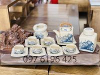 Bộ trà men rạn dáng vuông vẽ hoa sen kèm phụ kiện