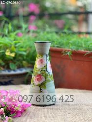 Lọ hoa sứ  dáng chai cổ loe nền xanh vẽ hoa hồng cao 27cm