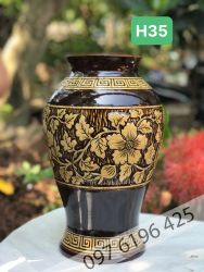 Lọ hoa khắc vân nổi hoa dây men đen gốm sứ Bát Tràng