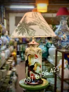 Đèn ngủ để bàn bằn gốm sứ vẽ chim vẹt