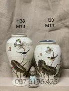 Lọ hoa gốm mộc Bát Tràng nền trắng vẽ hoa sen