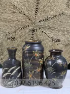 Lọ hoa gốm mộc vuốt tay màu đen vẽ hoa