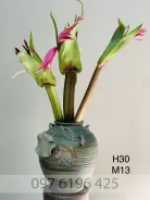 Bình hoa gốm mộc đắp hoa sen dáng tròn