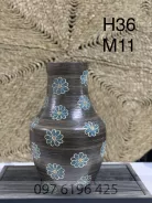 Bình hoa gốm mộc vuốt tay vẽ hoa cúc