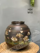 Lọ hoa để bàn  gốm mộc dáng tròn vẽ cúc