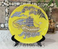 Đĩa trưng bày màu vàng hoàng yến thuận buồm xuôi gió vẽ vàng