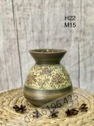 Lọ hoa gốm mộc dáng giỏ cua khắc hoa
