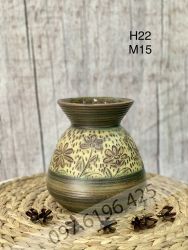 Lọ hoa gốm mộc dáng giỏ cua khắc hoa