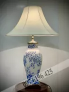 Đèn ngủ để bàn gốm hoa lam