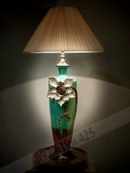 Đèn ngủ gốm men hỏa biến đắp hoa sen