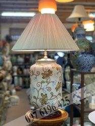 Đèn ngủ cao cấp gốm sứ bọc đồng vẽ hoa dây