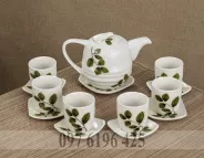 Bộ ấm chén Bát Tràng men tấm vẽ lá xanh