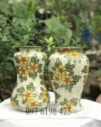 Lọ hoa Bát Tràng hoa văn khắc tay