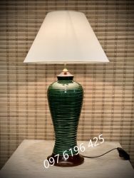 Đèn ngủ gốm xanh ngọc lưu ly