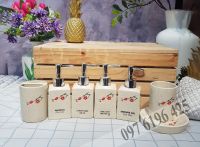 Bộ bình đựng dầu gội sữa tắm hình vuông men tấm hoa đào