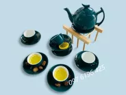 Ấm chén màu xanh lục dáng bưởi cành