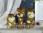 Lọ hoa Bát Tràng men nâu vẽ hoa cúc