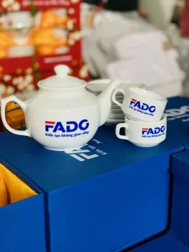 ẤM CHÉN IN LOGO