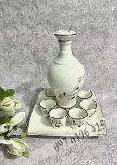 Nậm rượu Bát Tràng men kem vẽ đào hồng