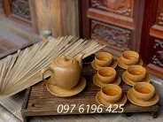 Ấm chén Bát Tràng men gốm vàng