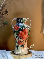 Lọ hoa vuốt tay dáng cúp