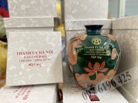 Lọ hoa in logo thành ủy Hà Nội- bảo bình liên hoa cát tường