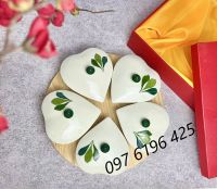 Khay mứt tim 5 ngăn lá ngò gai