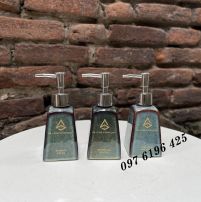 Bình dầu gội sữa tắm in logo hình thang men hỏa biến