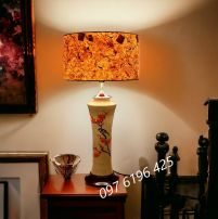 Đèn ngủ gốm thân trụ eo vẽ đào