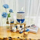 Bình đựng nước có vòi bằng sứ vẽ thuyền và biển