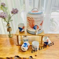 Bình đựng nước bằng sứ có vòi vẽ cá