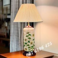 Đèn ngủ gốm Bát Tràng dáng trụ hoa cúc
