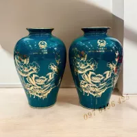 Lọ hoa quà tặng men màu hoa sen vàng kim