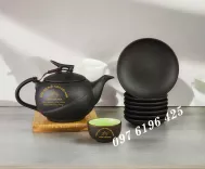 Ấm chén gốm đen in logo dáng quả cam