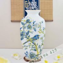 Lọ hoa quà tặng Bát Tràng sắc xuân