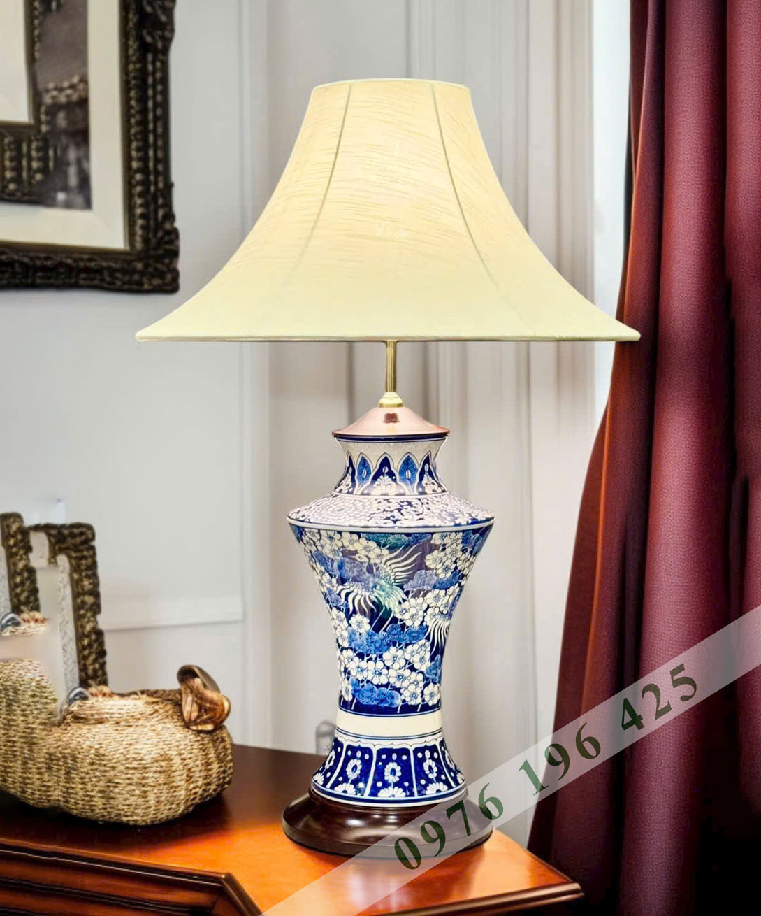 Đèn ngủ để bàn vai ngang- gốm men lam