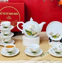 Bộ trà Bát Tràng chóp lửa sen vàng kim