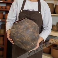 Bình gốm Bát Tràng dáng chum méo