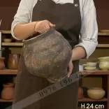 Bình gốm Bát Tràng dáng chum méo chân thóp