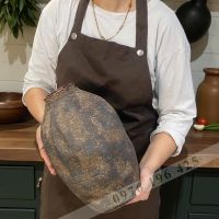 Bình gốm méo dáng trụ cao