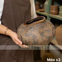 Bình gốm Bát Tràng dáng vò méo