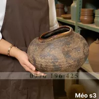 Bình gốm Bát Tràng dáng vò méo