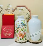 Lọ hoa quà tặng sắc xuân