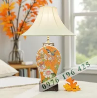 Đèn ngủ để bàn gốm sứ sắc xuân dáng vai tròn