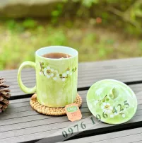 Ly sứ có nắp vân đá hoa đào