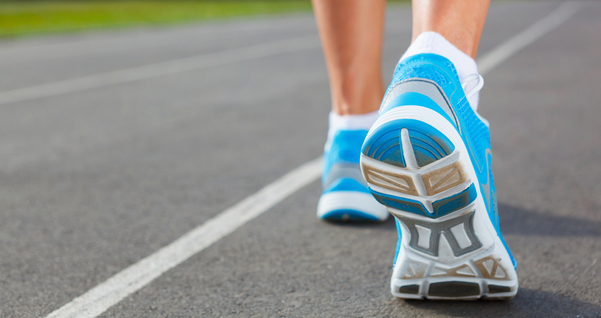 Giầy thể thao Adidas