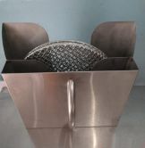 Giỏ Xách Vỉ Nướng Than