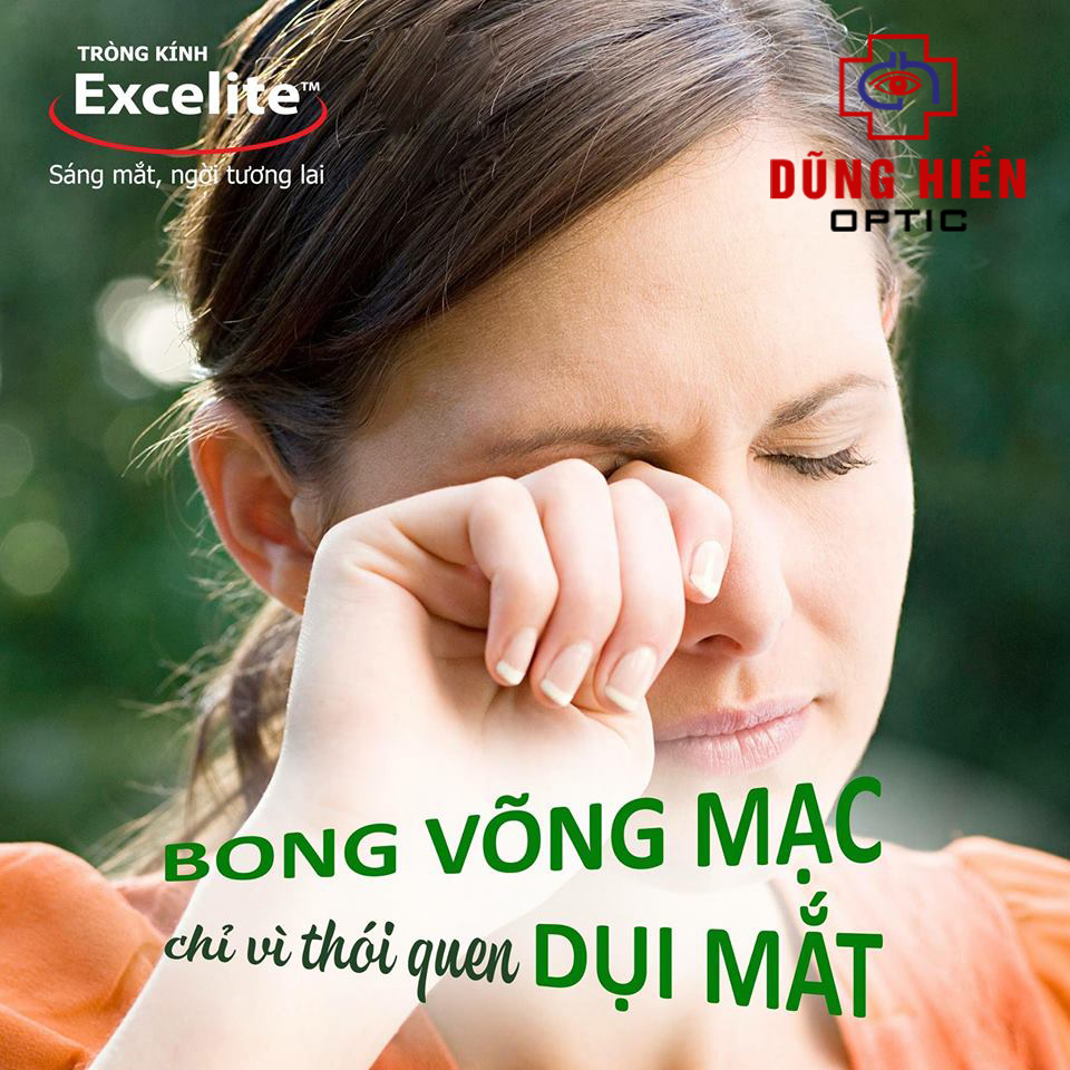 Dụi mắt có thể gây bong võng mạc