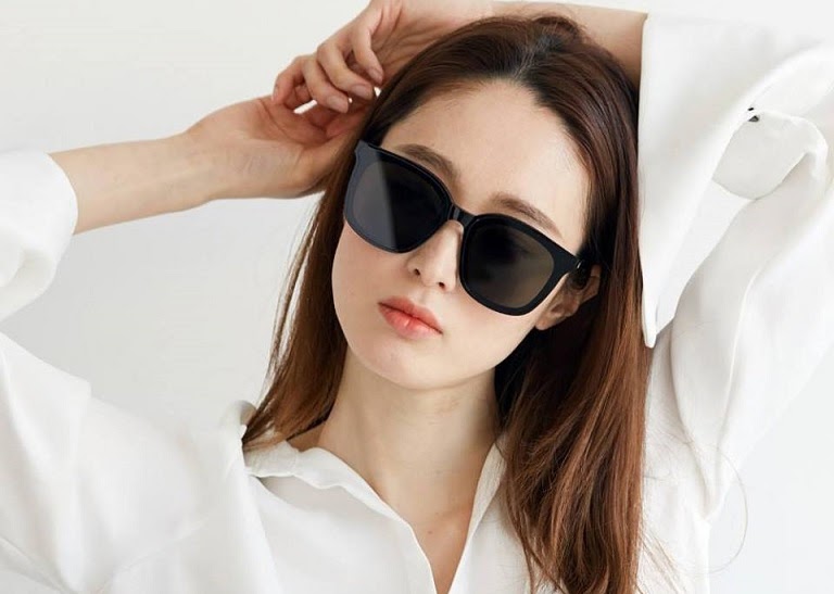 Kính râm thời trang